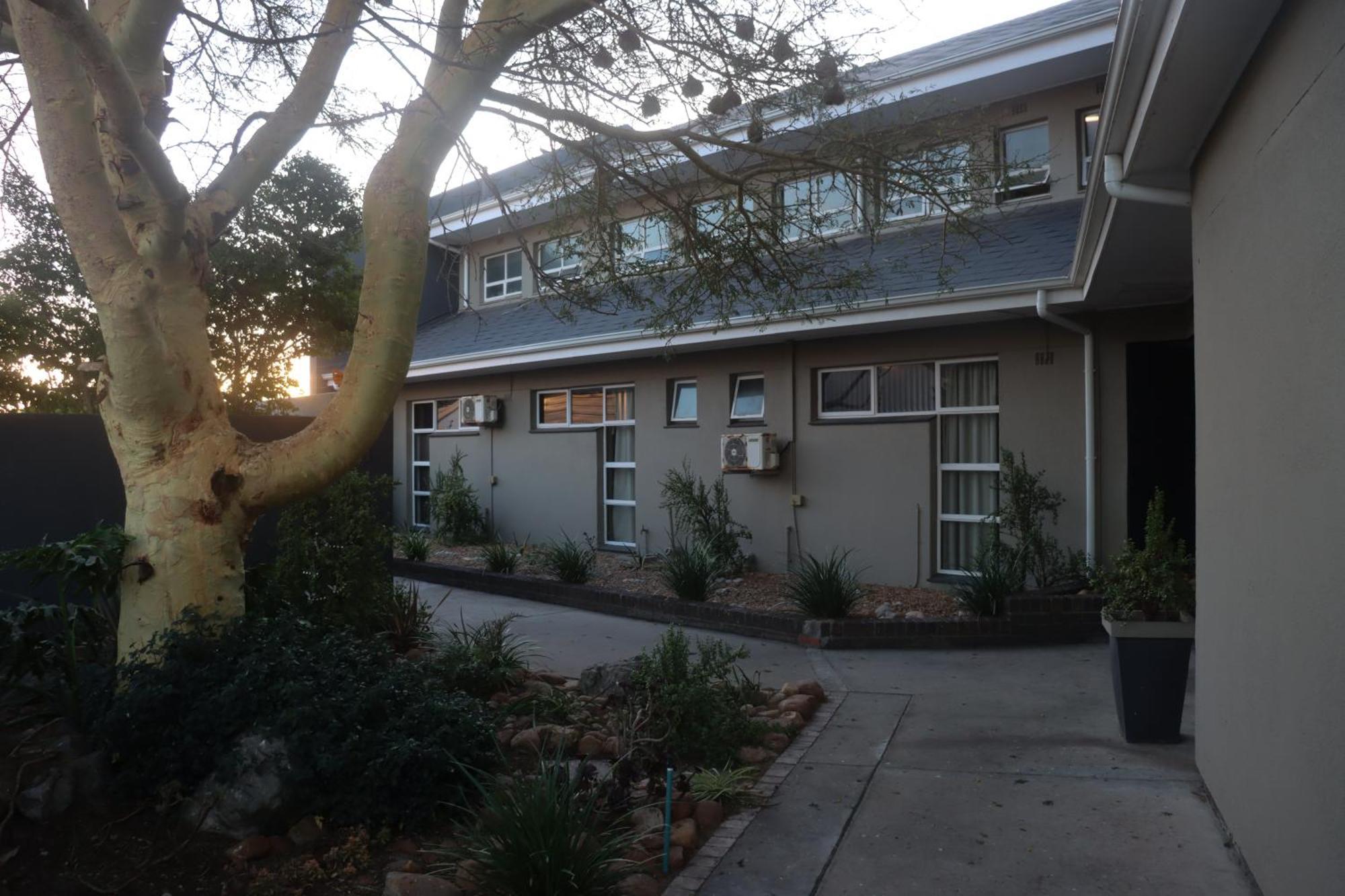 Beachwood Inn Melkbosstrand Кейптаун Екстериор снимка