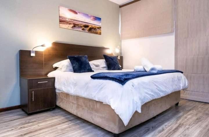 Beachwood Inn Melkbosstrand Кейптаун Екстериор снимка